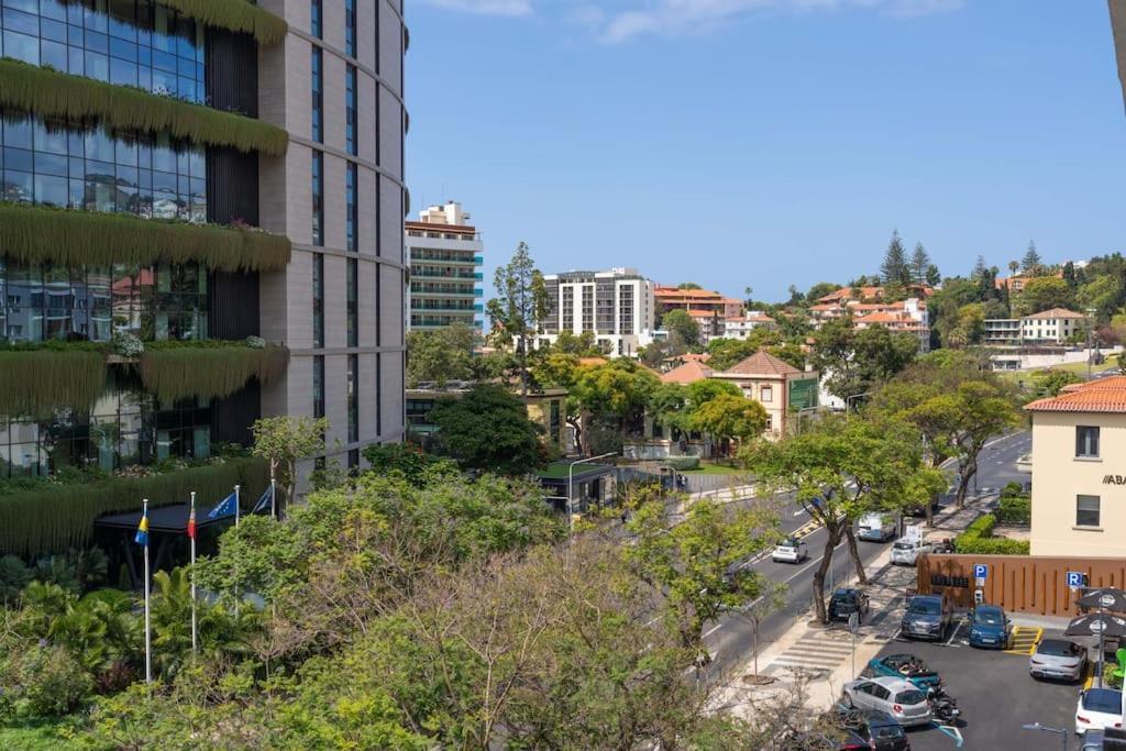 D.Henrique I Apartamento Frente Ao Savoy Palace Funchal  Eksteriør bilde