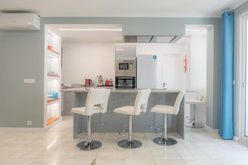 D.Henrique I Apartamento Frente Ao Savoy Palace Funchal  Eksteriør bilde